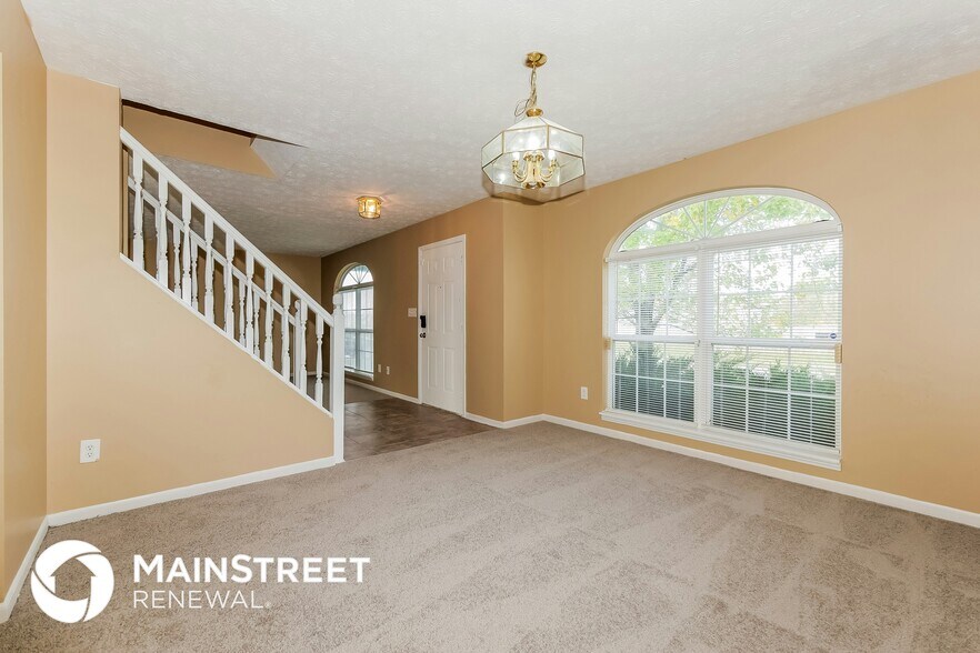 Building Photo - 11045 Falls Church Dr