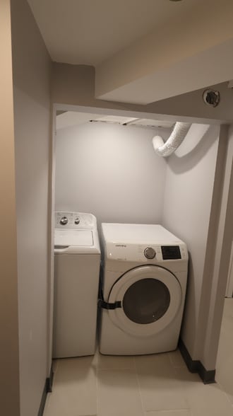 Building Photo - 40 Norfolk St