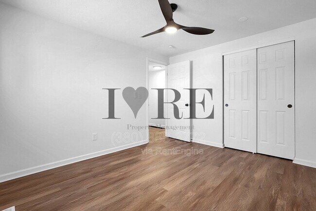 Building Photo - 1902 Brookfield Rd