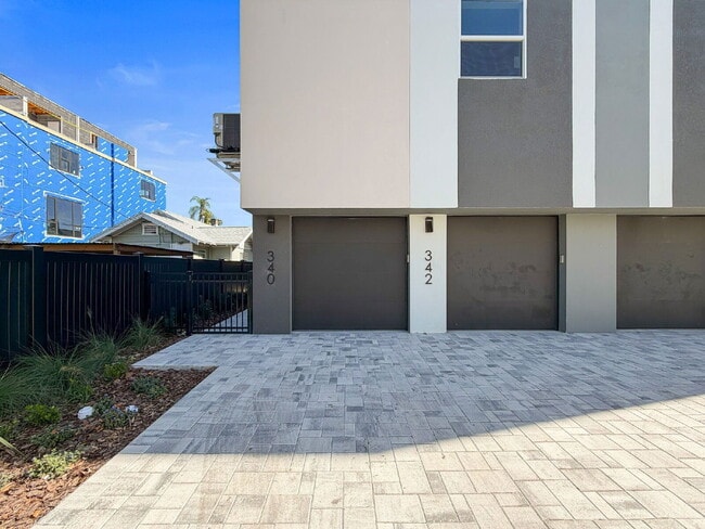 Building Photo - 340 14th St N