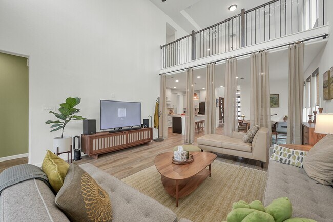 Building Photo - 647 Sand Branch Dr