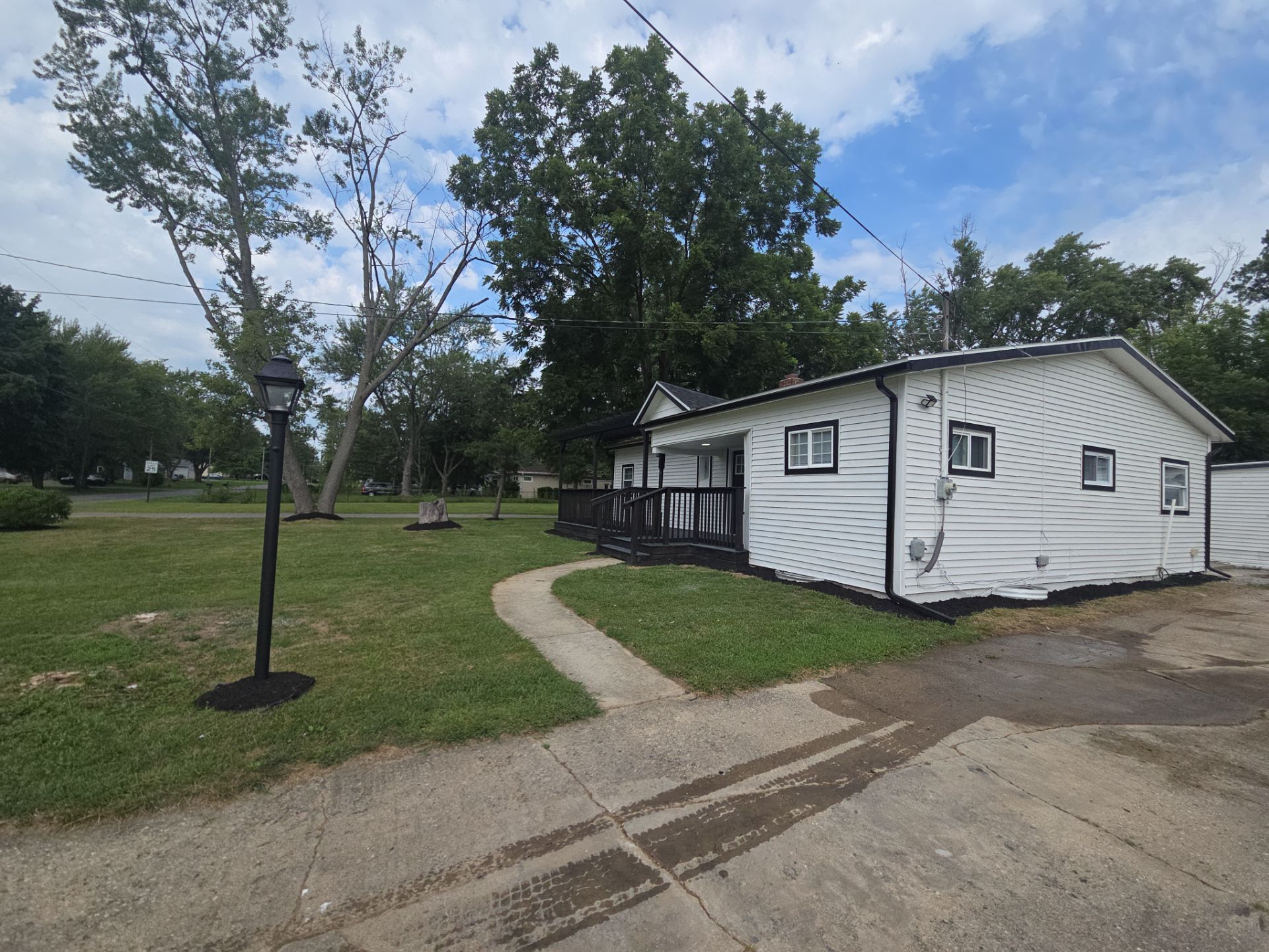Building Photo - 2958 Freyer Rd