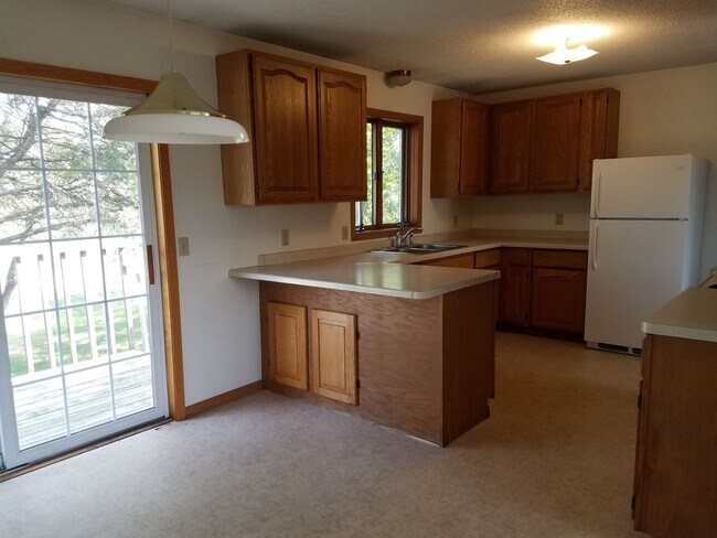 Building Photo - 322 Old Hwy 52