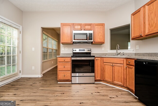 Building Photo - 310 Prescott Ct