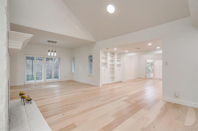 Building Photo - 4201 Clear Lake Cir