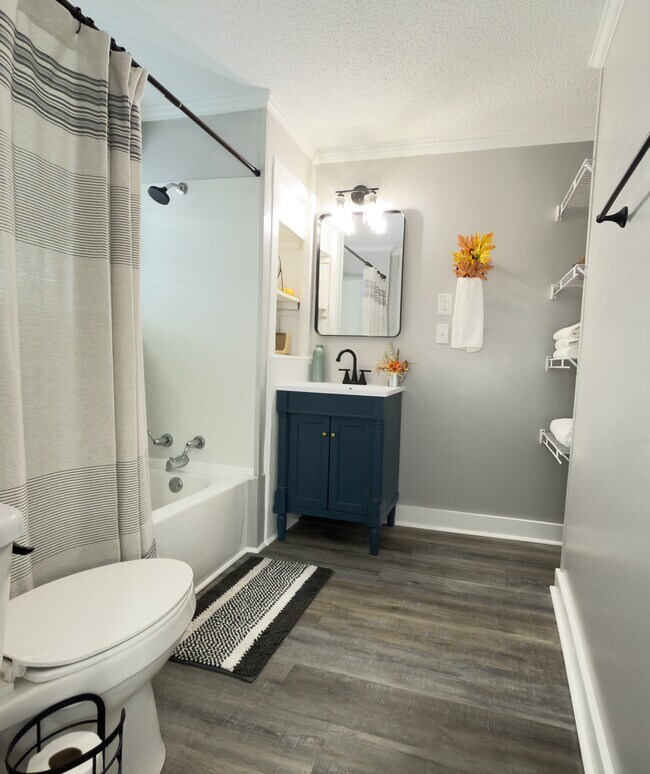 Building Photo - 4320 Wallace St