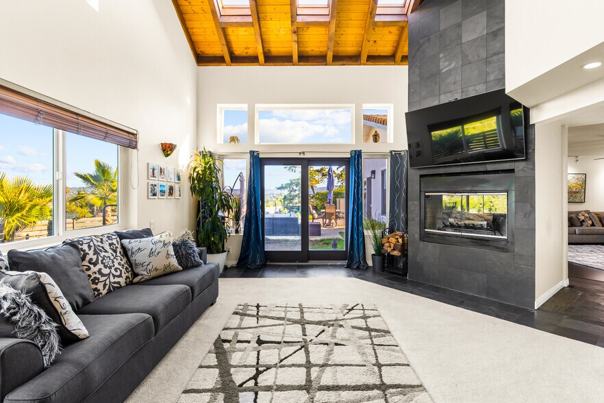 Building Photo - 7130 Gateshead Way