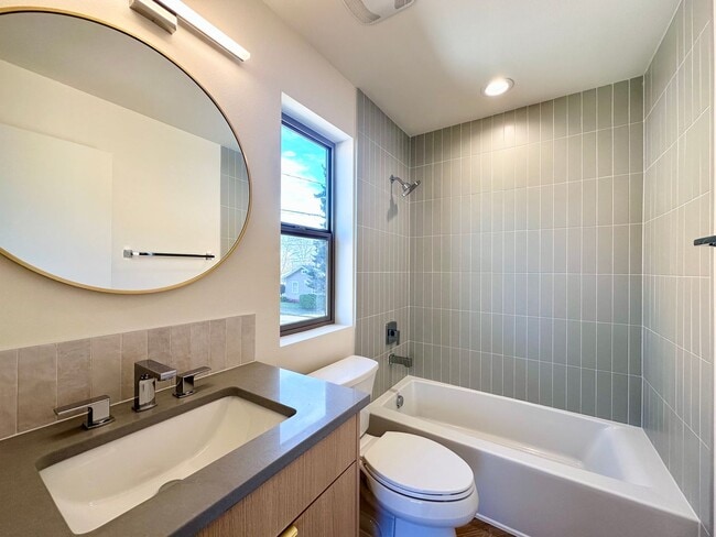 Building Photo - New Construction Modern Japandi-inspired Style Home 2 Bed 2.5 Bath!