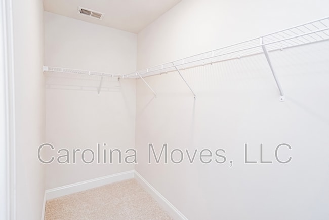 Building Photo - 151 Mayfield Crossing Ln