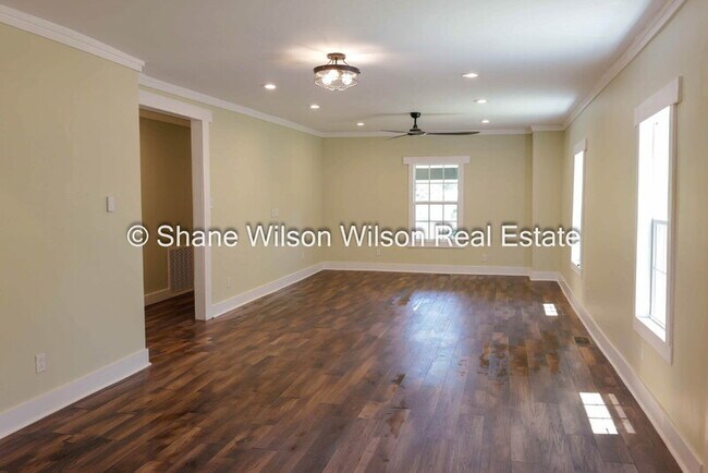 Building Photo - 799 Reed Pond Rd NW