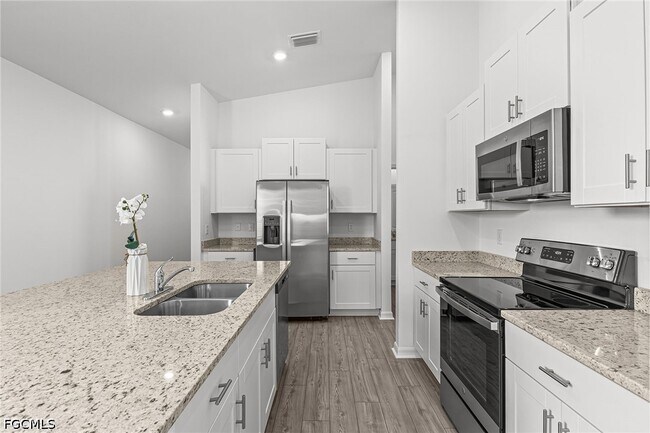 Building Photo - 43153 Wild Indigo Rd