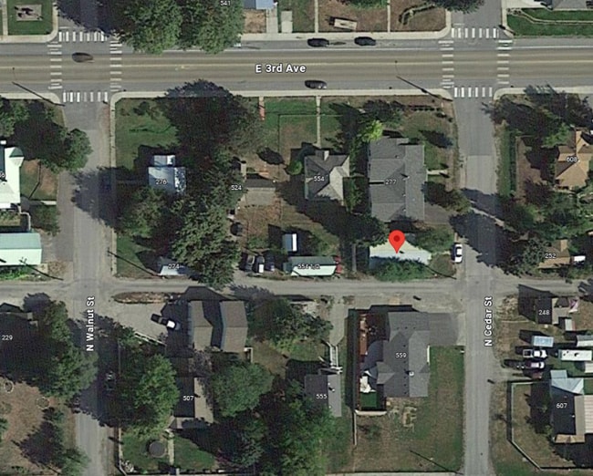 Building Photo - 257 N Cedar St