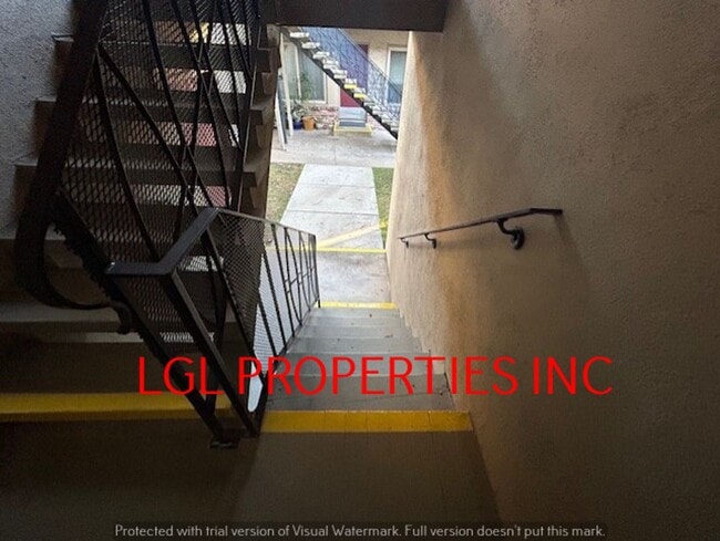 Building Photo - MontTrust2623