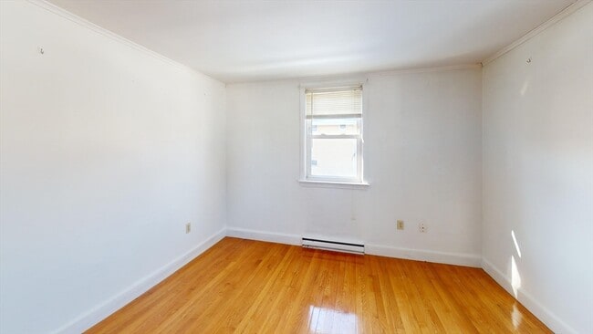 Building Photo - 187 Billings St