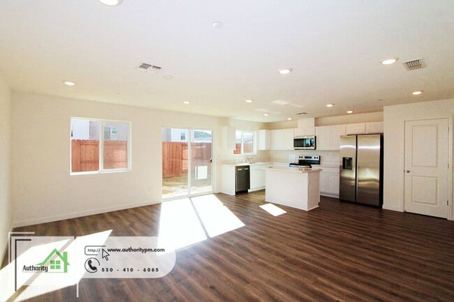 Building Photo - 845 Congaree Ln