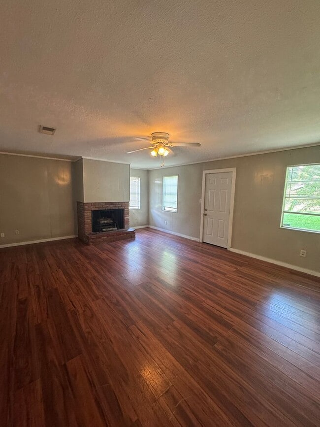Building Photo - Rental Property in Bossier City