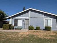 Building Photo - Clean 2 Bedroom / 1 Bathroom Apartment For Lease - Front Unit