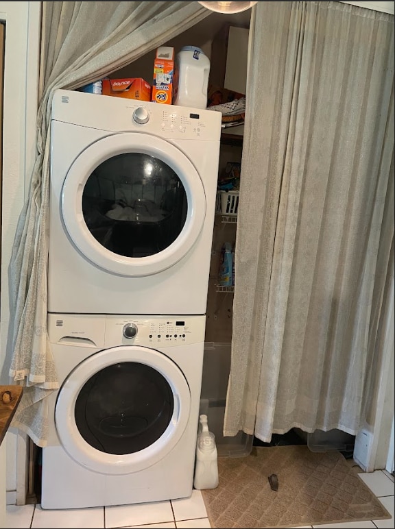 Building Photo - 15 Kulanihakoi St