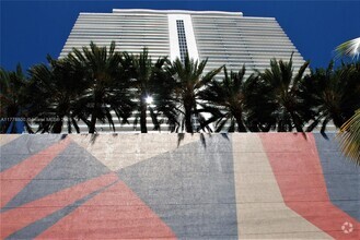Building Photo - 50 Biscayne Blvd