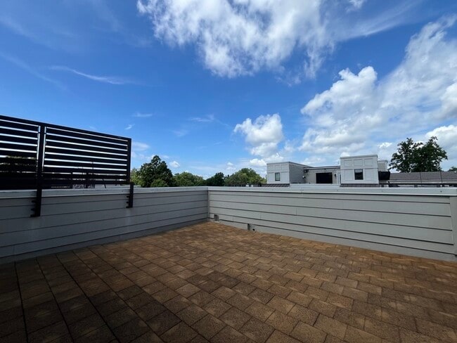 Building Photo - 1617 Cannon View Ln