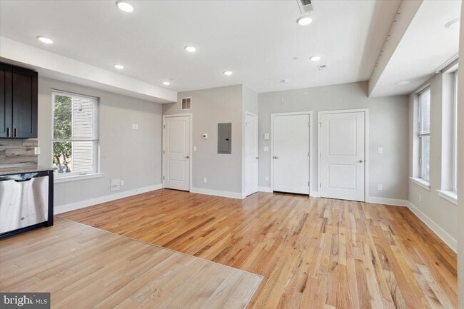 Building Photo - 1312 N 18th St