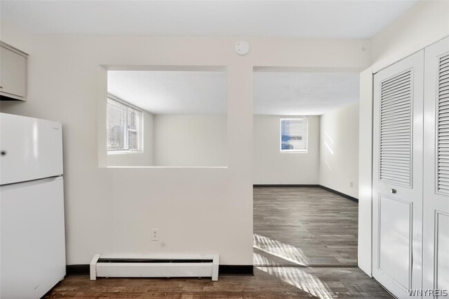 Building Photo - 127 Franklin St