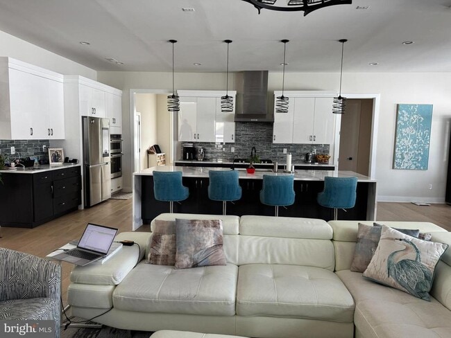 Building Photo - 125 Maggie Ln