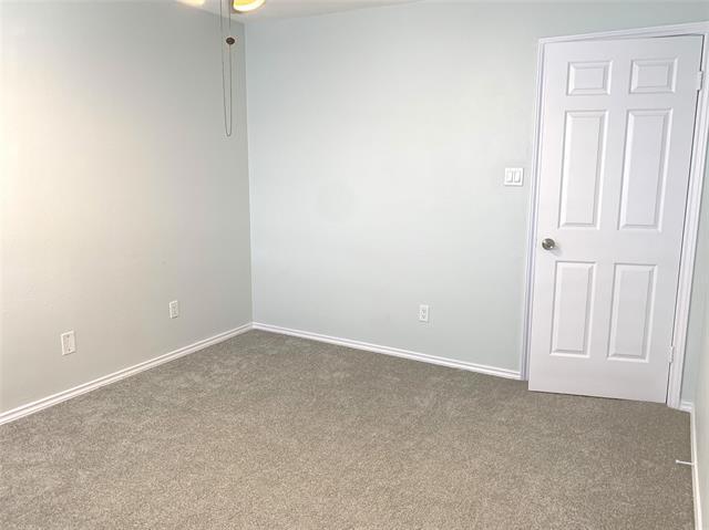 Building Photo - 9601 Forest Ln