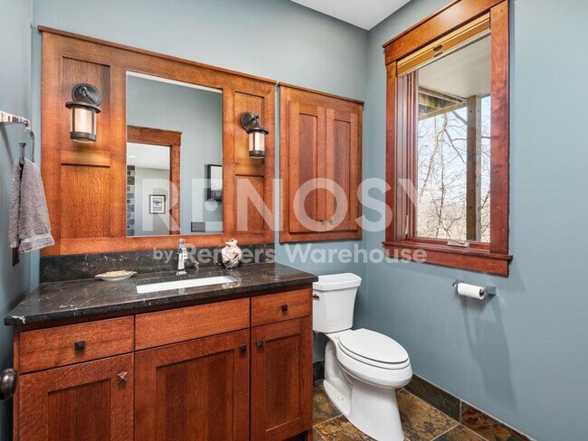 Building Photo - 1912-1 Linner Woods Ct-