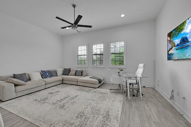 Building Photo - 8652 Lewis River Rd