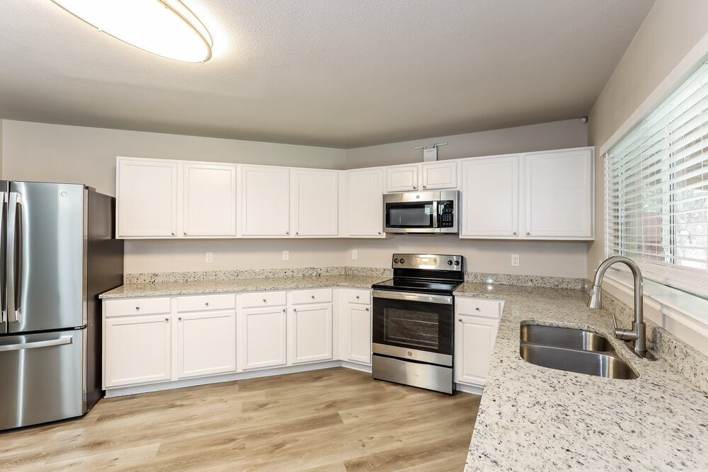 Building Photo - 18814 Redrock Creek