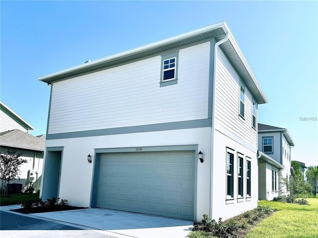 Building Photo - 10581 Marconi Ave