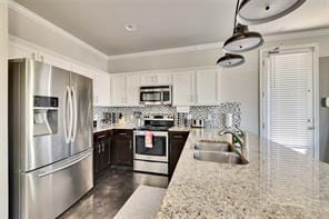 Building Photo - 2947 Moss St