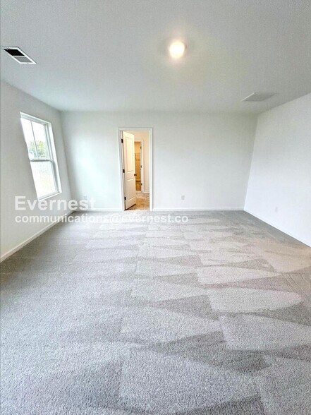 Building Photo - 612 Roy Adams Rd