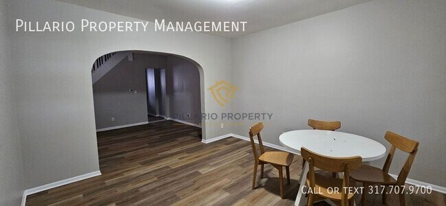 Building Photo - 933 N Dearborn St