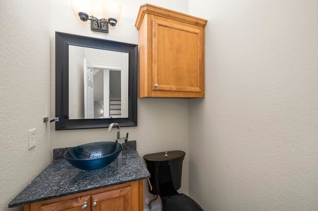 Building Photo - 5329 Egbert St