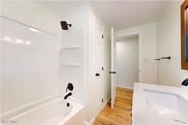 Building Photo - 704 Douglas Ave