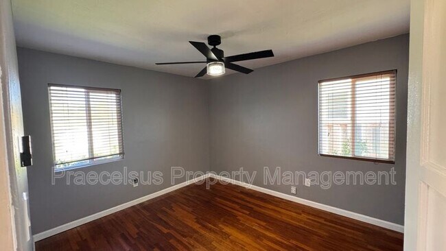 Building Photo - 37 E J St