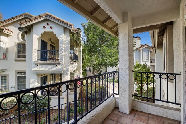 Building Photo - 2395 Rancho Del Oro Rd