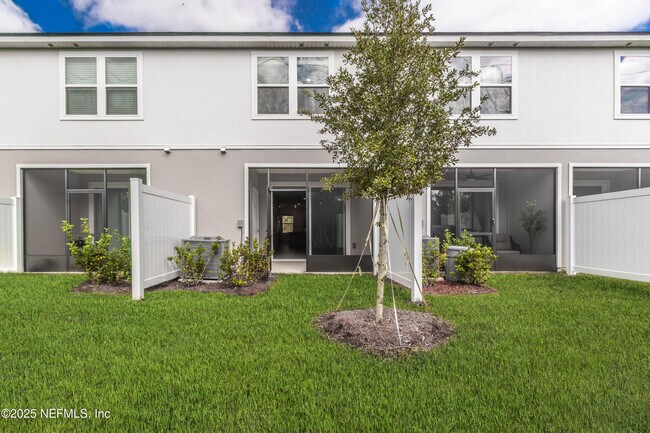 Building Photo - 243 Sage Br St