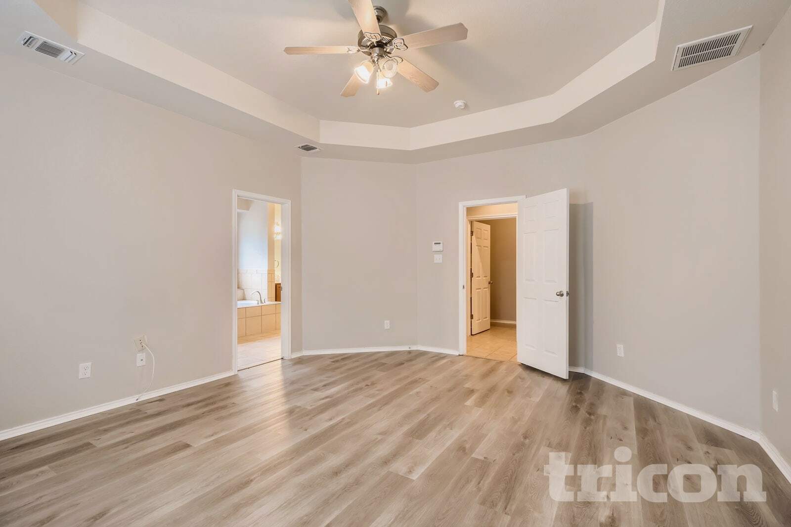 Building Photo - 5626 Cross Pond