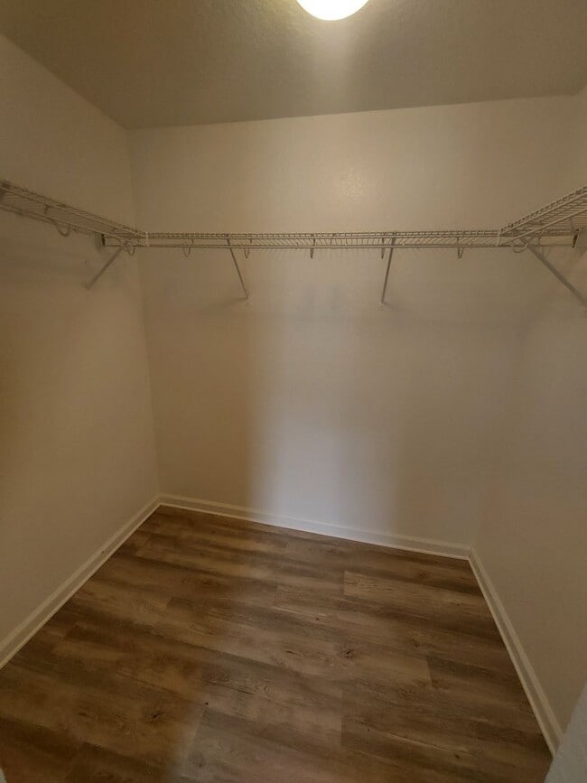 Building Photo - 2935 NE 7th St