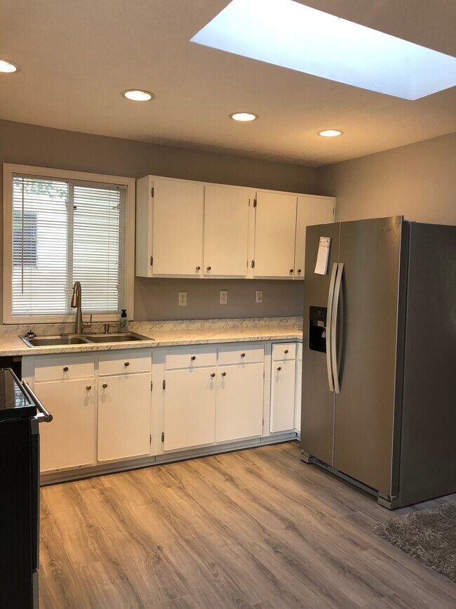Building Photo - 3478 Annabelle Dr