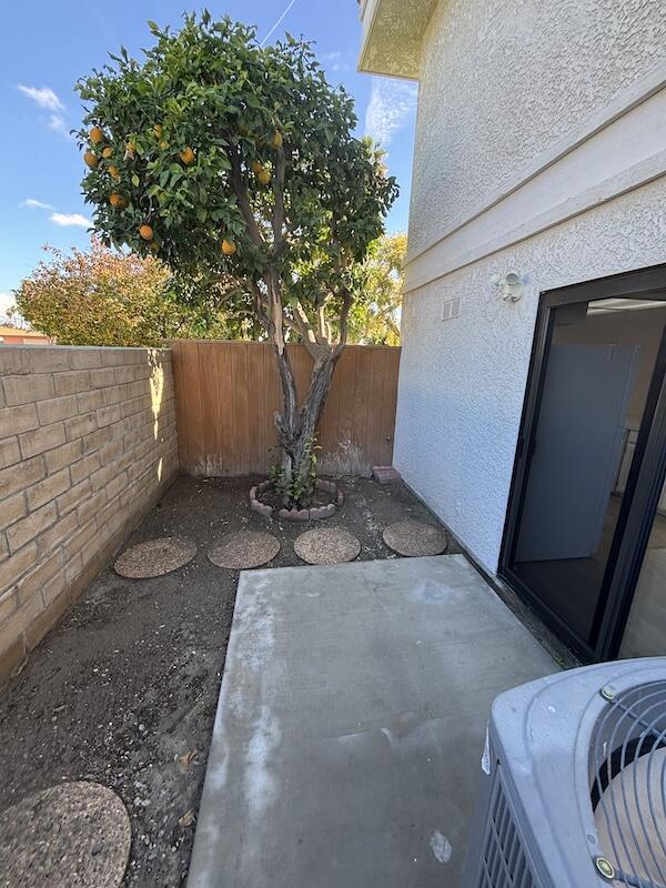 Building Photo - 32389 Whispering Palms Trail