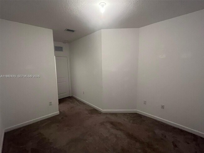 Building Photo - 25282 SW 107th Ct