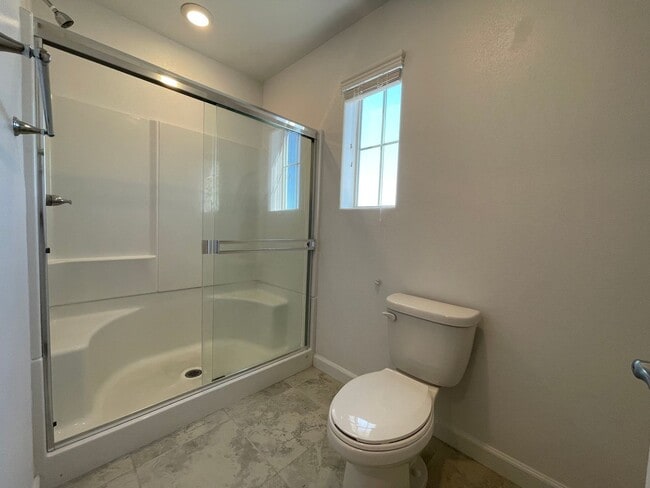 Building Photo - HENDERSON CADENCE COMMUNITY - 3 bed 2.5 ba...