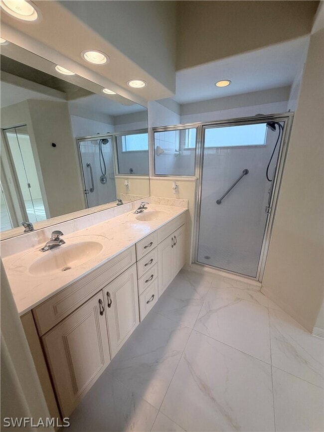 Building Photo - 8220 Ibis Cove Cir