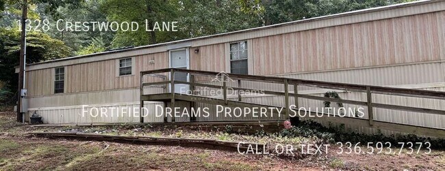 Building Photo - 1328 Crestwood Ln