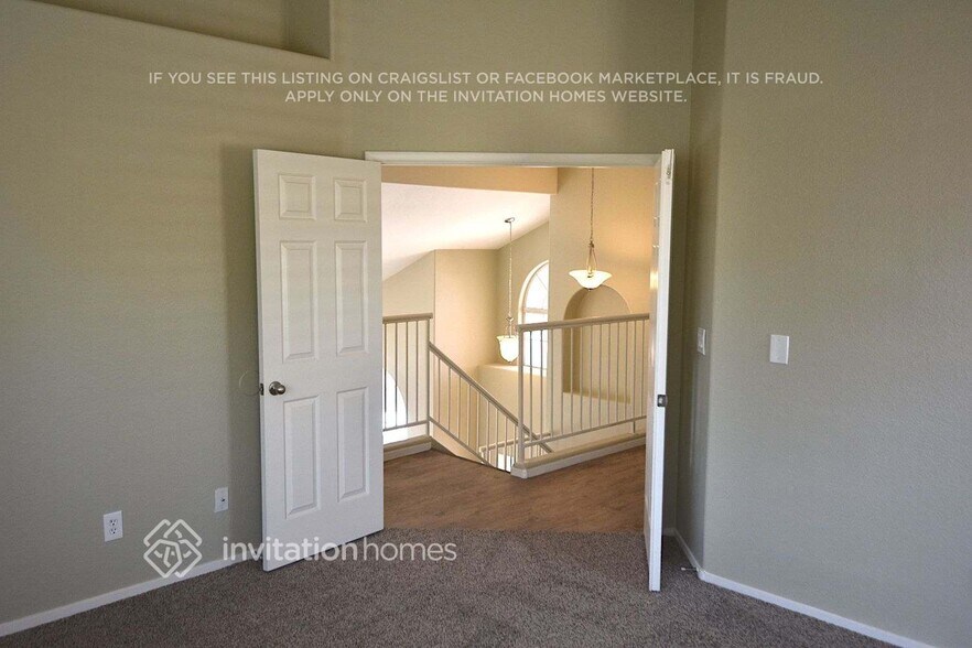 Building Photo - 9129 Valley of Fire Ave