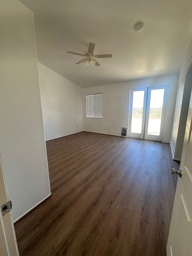 Building Photo - Spacious 4-Bedroom Home with Office, 3 Full Baths, and Modern Amenities